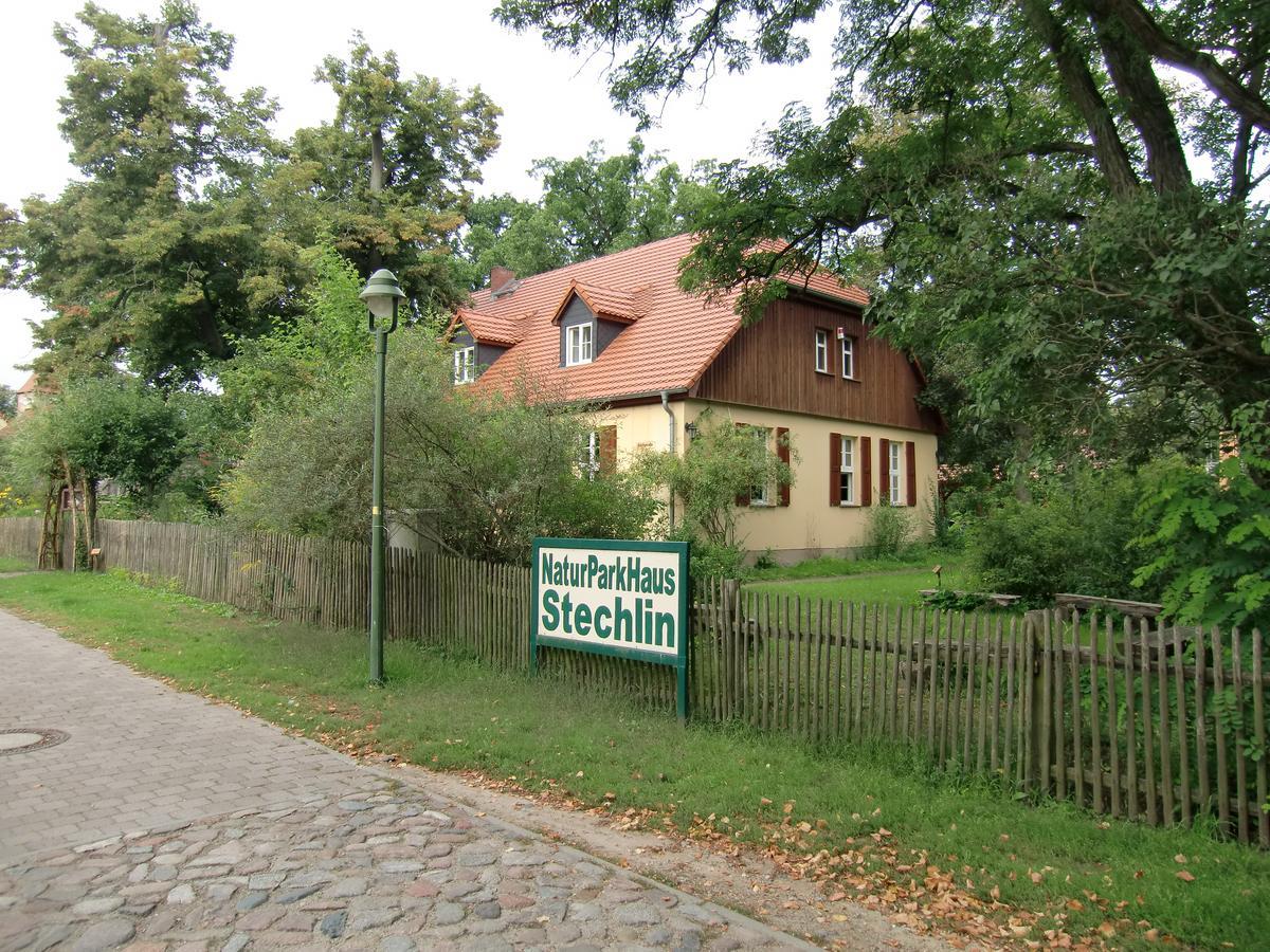 Hotel Zum Birkenhof Stechlin Esterno foto